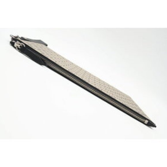 Gucci clutch bag GG Supreme BEE print x pouch beige brown multicolor - Picture 4 of 11